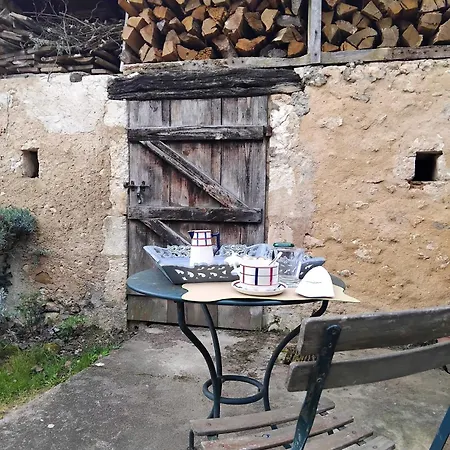 Les Hauts De La Crempse D'hotes Montagnac-la-Crempse