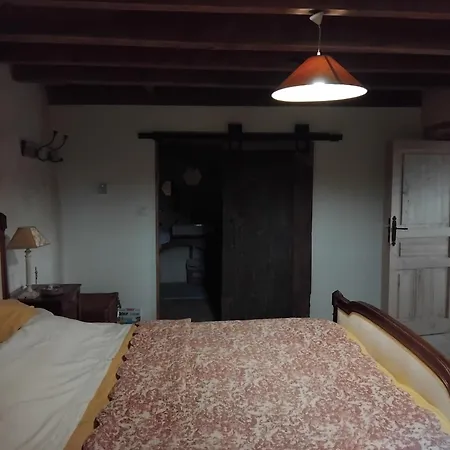 Les Hauts De La Crempse D'hotes ベッド・アンド・ブレックファスト